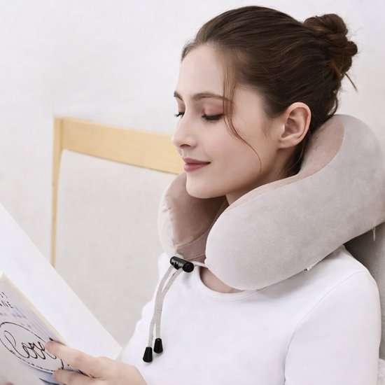 2188 : Shiatsu Neck Massage Pillow with Heating Function