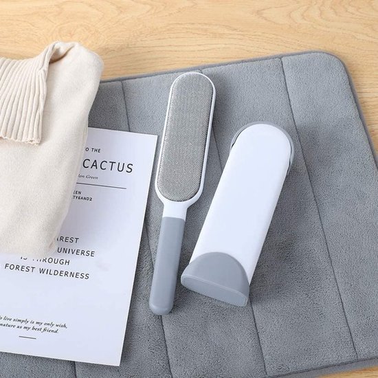 230 : Szczotka do zbierania sierści/ CLEANING BRUSH