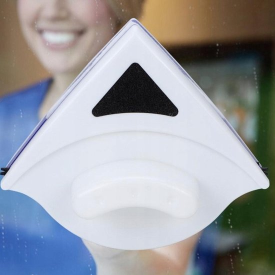 060 : MYJKA DO OKIEN MAGNETYCZNA/ WASHER FOR CLEANING WINDOWS