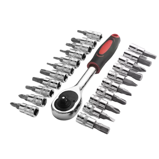 7027 : Zestaw kluczy w walizce / Stell keys black