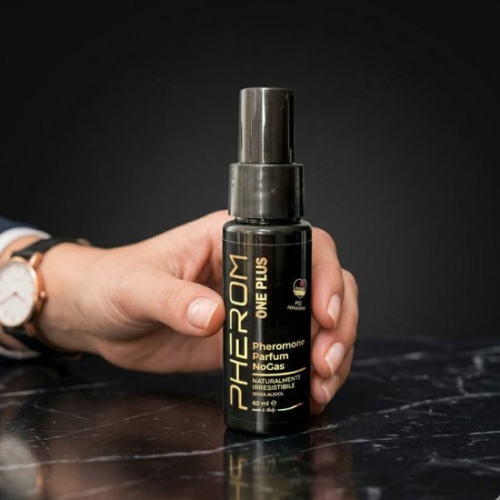 2045 : Pherom One Plus pheromone perfume 60ml