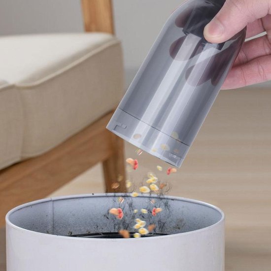 438 : ODKURZACZ SAMOCHODOWY/VACUUM CLEANER